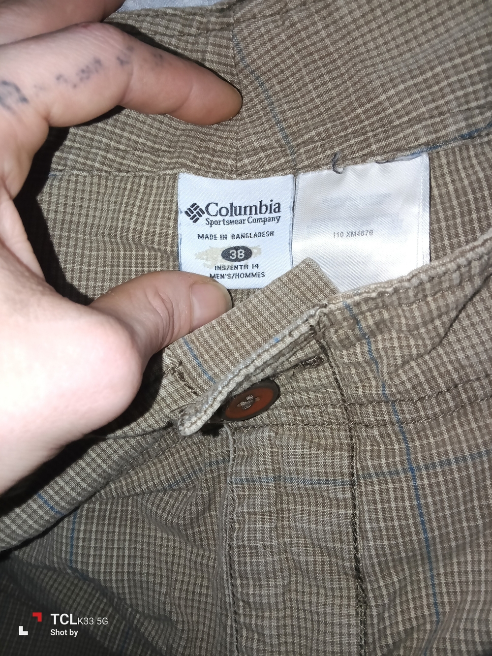 Columbia Men's Brown Tan Plaid Chinos